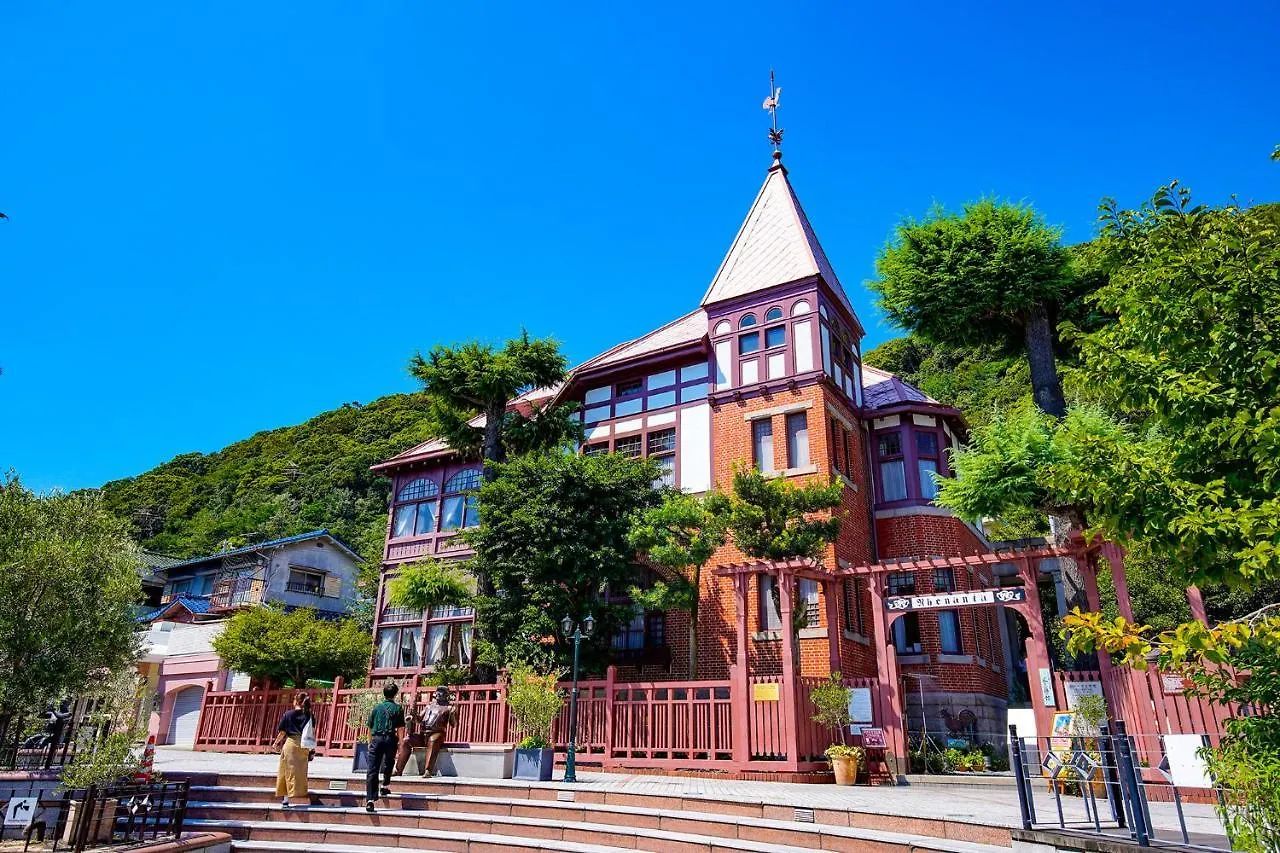 神戸トアロードホテル山楽 神戸市 4*,